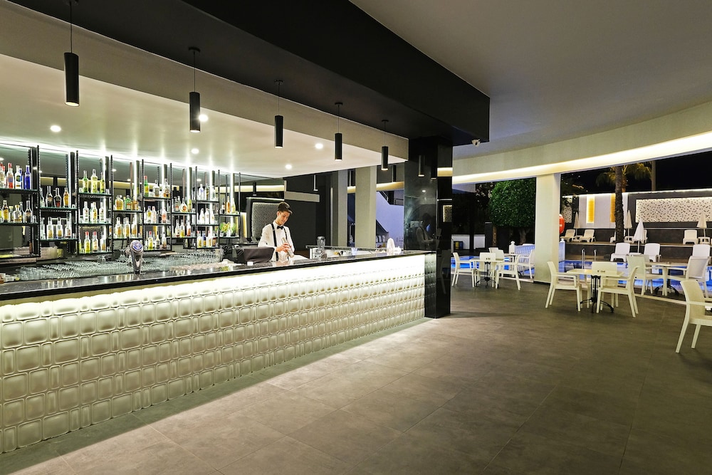 Kaila Beach Hotel - All Inclusive