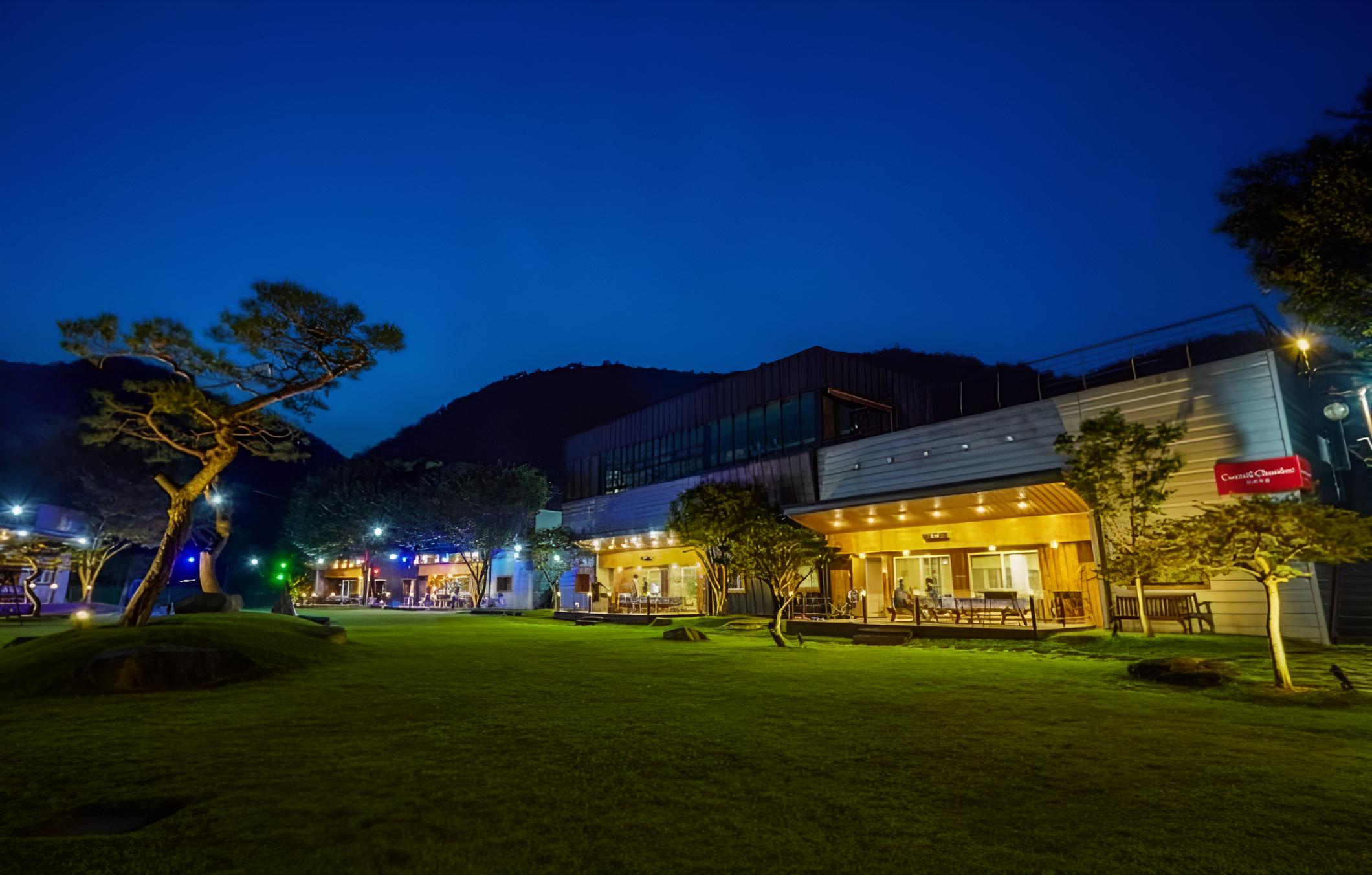 Cheongju Okhwayongsojelpyeong Pension
