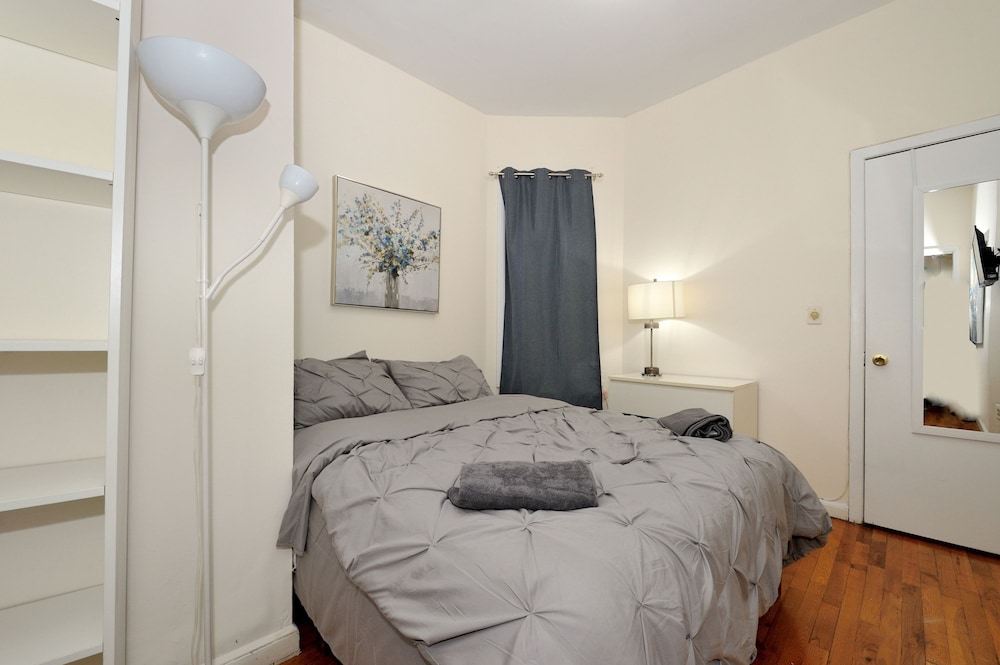 Spacious 2BR on the Upper East Side Steps From Central Park