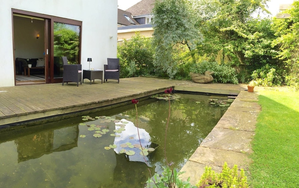Sherborne Vacations - The Eco-Flat - Property Image 6