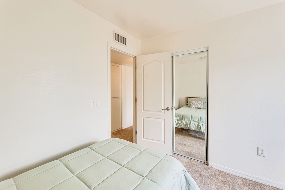 Charming Home w/ Pool - Near Mesa Arts Center! - Property Image 21