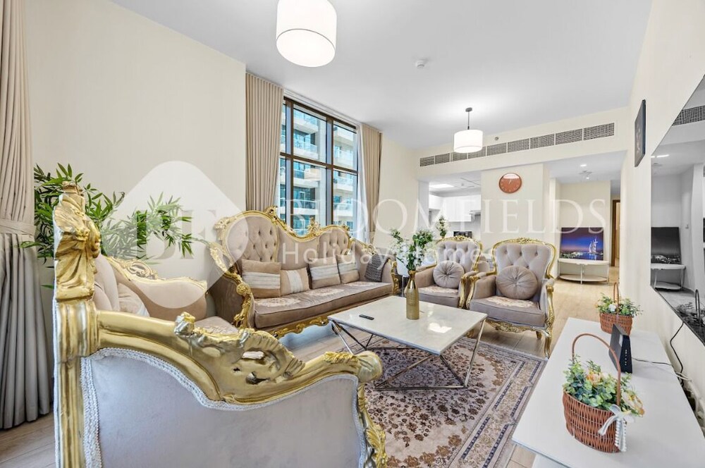 Bloomfields Canal View 2Br Business Bay