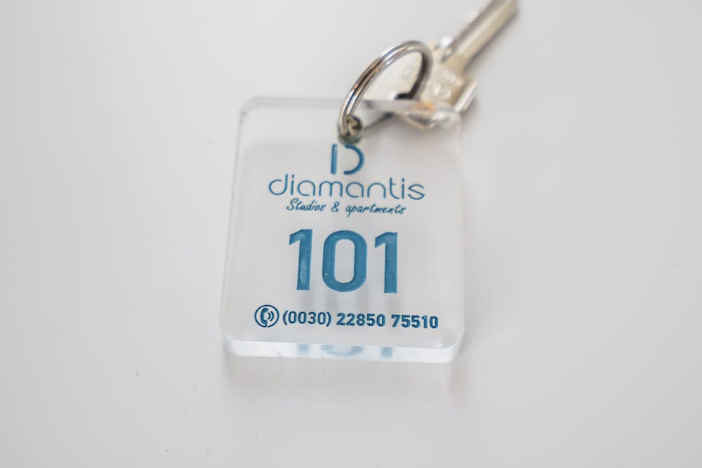 Diamantis studios apartments
