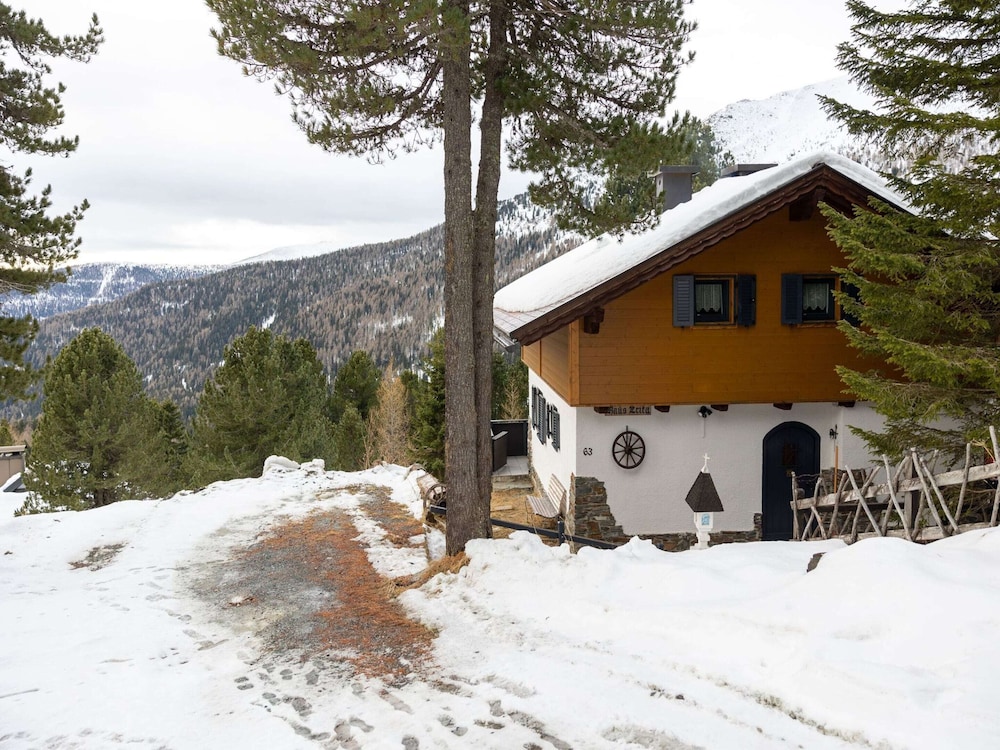 Chalet in Turracher Hohe Near Ski Slopes