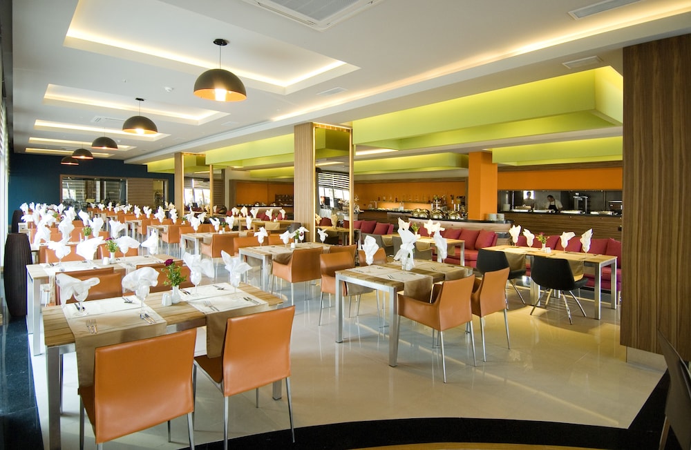 Casa De Maris Spa & Resort Hotel -  Adult Only +16