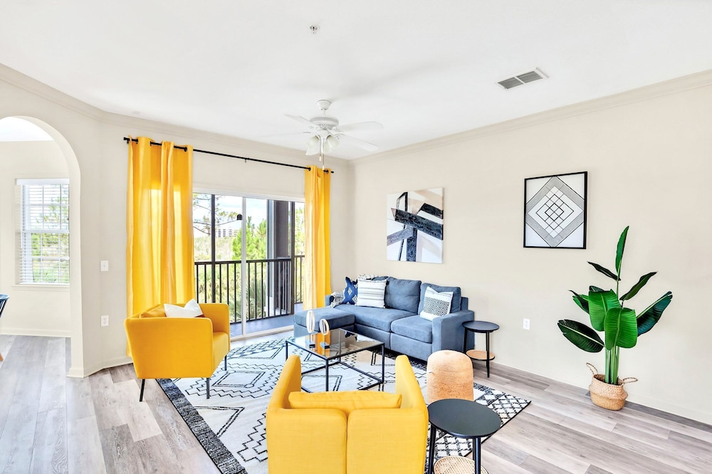 3BR Condo - Pool Hot Tub Sauna - Near Disney