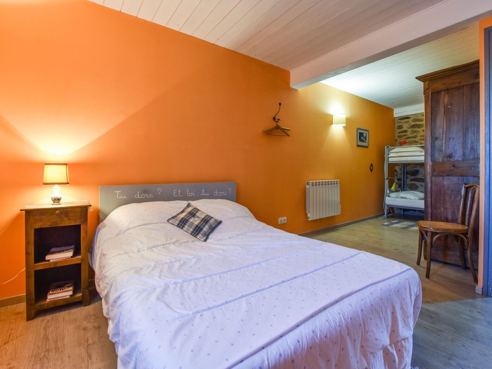Holiday Home in Saint-beauzire With Garden and Private Terrace view 3