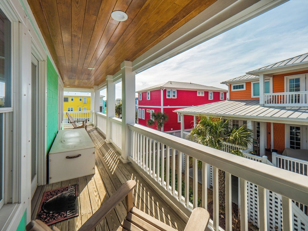 1 Pleasure Island Kure by Carolina Retreats