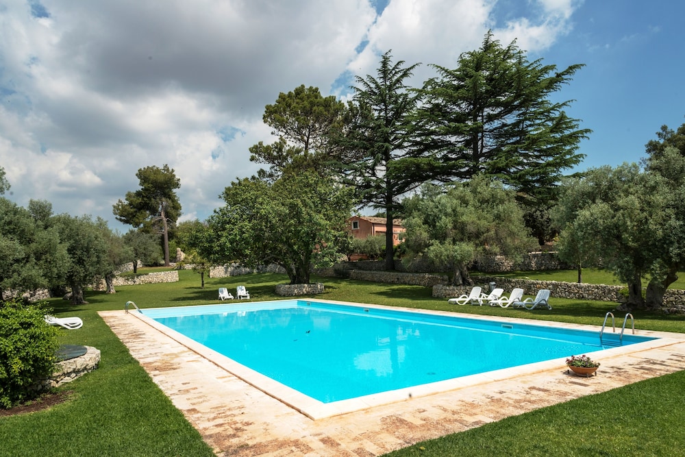 Agriturismo Borgo degli Ulivi