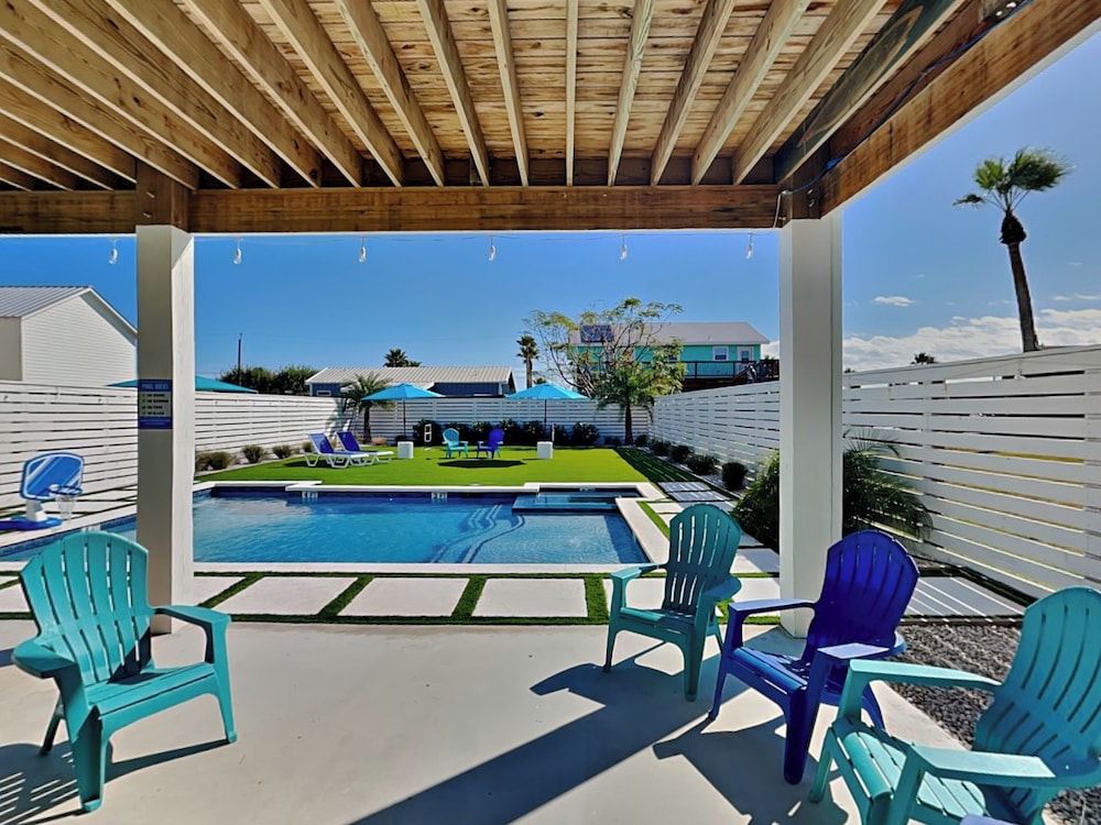 Glory Daze by Silver Sands Vacation Rentals