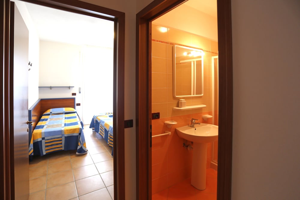 Villaggio Pini view 4