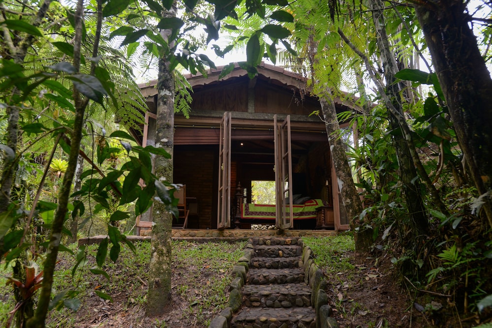 Hotel Kanawha Eco Hotel - Image 1