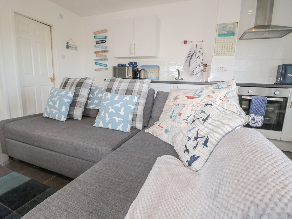 Bracken Barn Cottage view 3