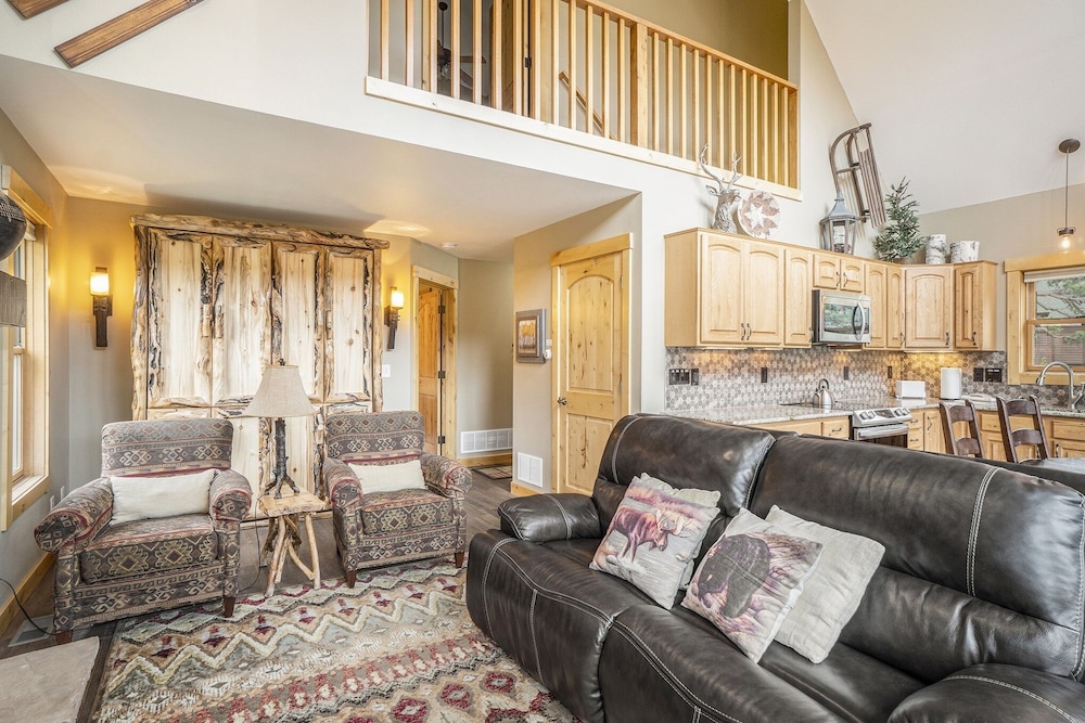 Solitude Eagle 5 - Estes Park 2 Bedroom Condo by RedAwning - Property Image 34