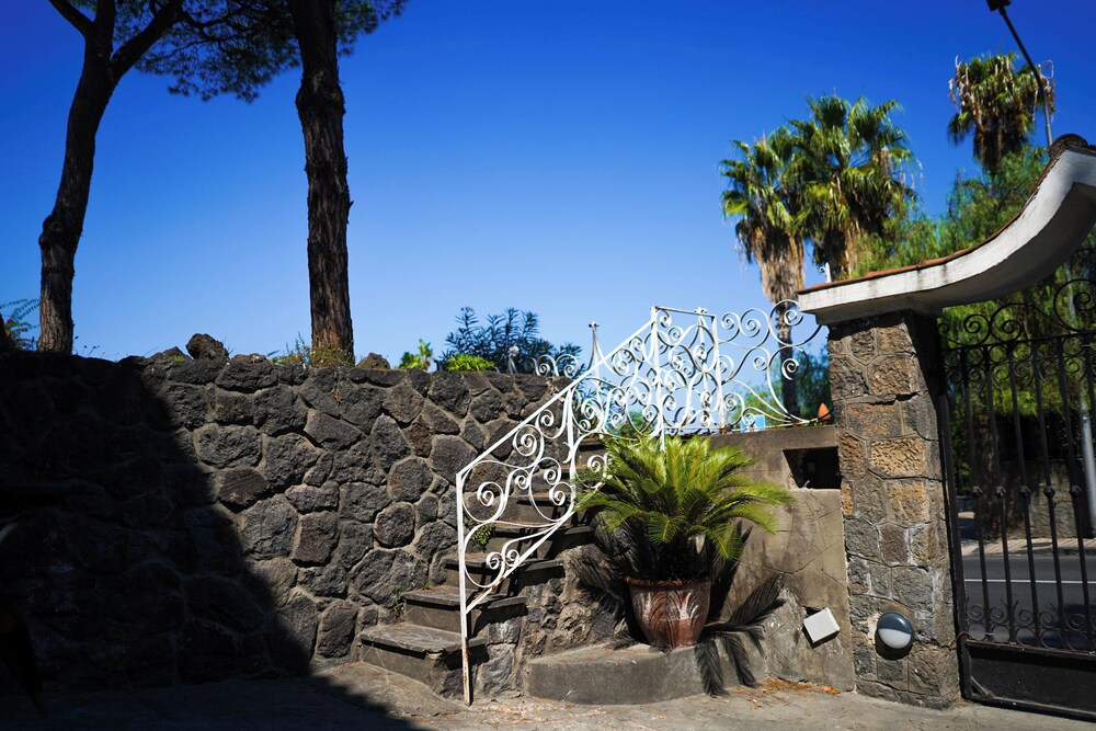 Villa Magiolina