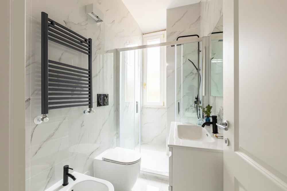 SJR Luxury Apartment Trevi Fountain