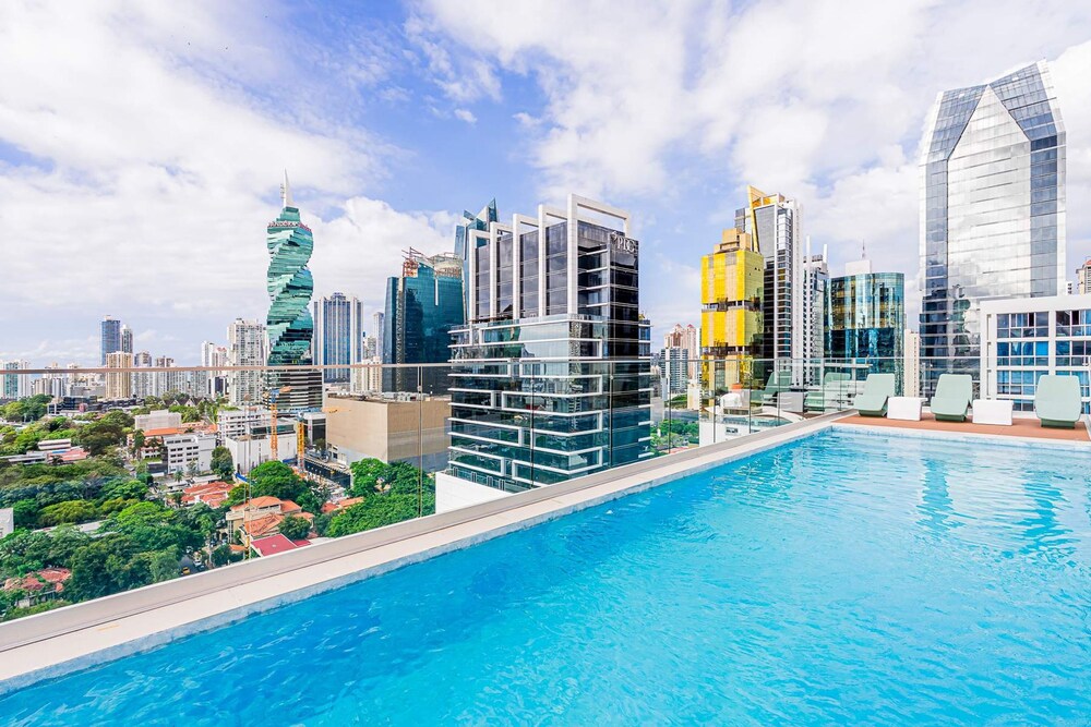 w Wonderful 1BR in Obarrio