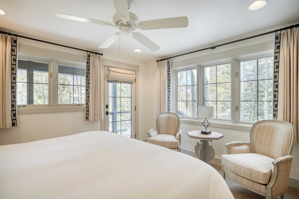 Luxury Mountain Estate w/ Indoor Pool, Gym & Hot Tub Near Keystone | Sleeps 19