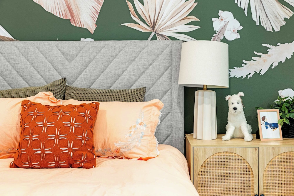 @ Marbella Lane - Rejuvenating Single-family Home