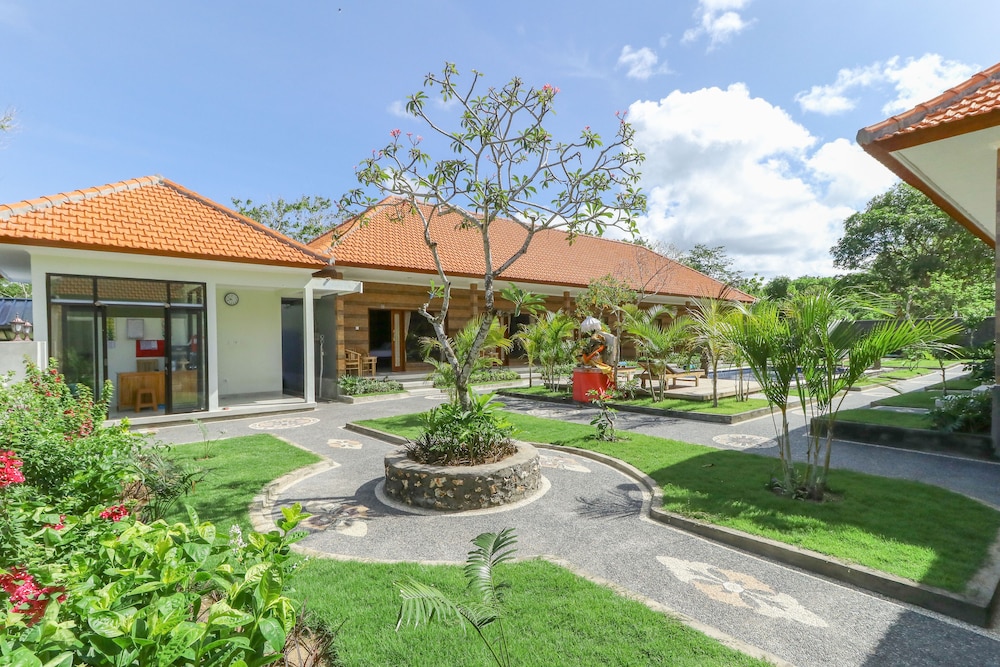 Manik Homestay Uluwatu view 3