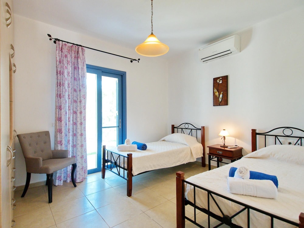 Villa Anemos in Spartia view 3