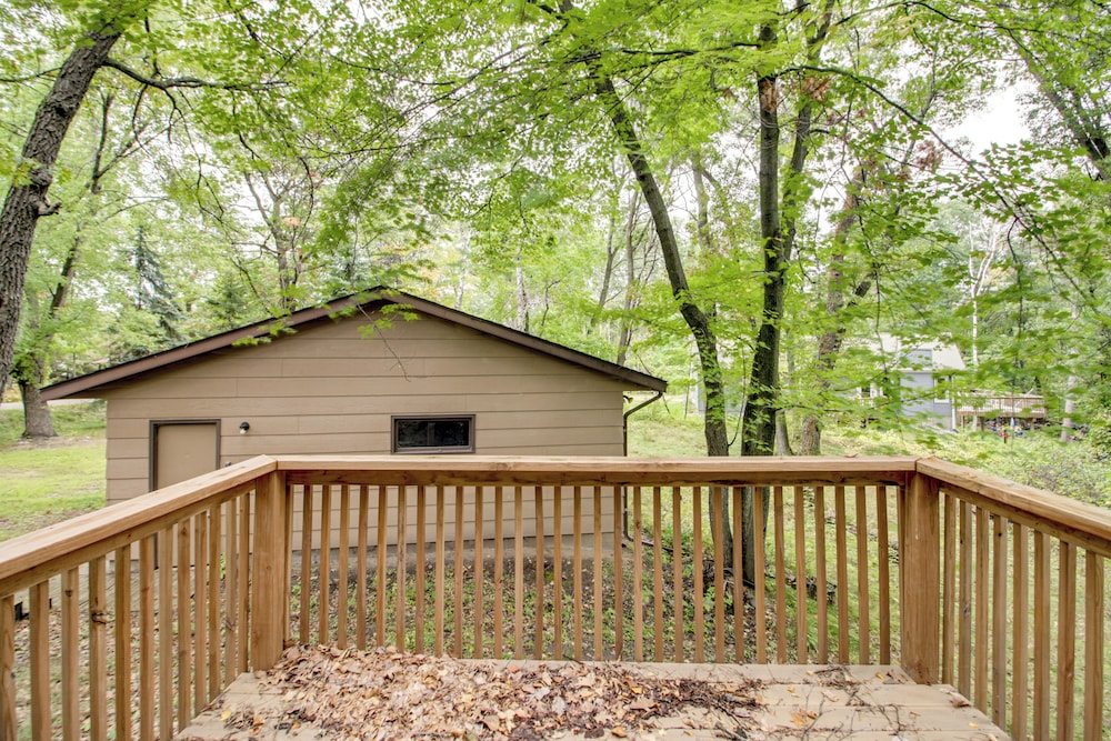 Near Lakes: Updated Family Home w/ Deck in Cushing