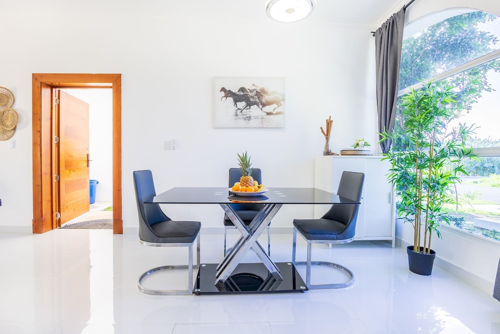 New Stylish 3BR Villa With Private Pool Terrace