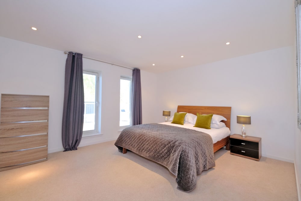 A Bright and Spacious Home Within Easy Reach of Aberdeen City Centre