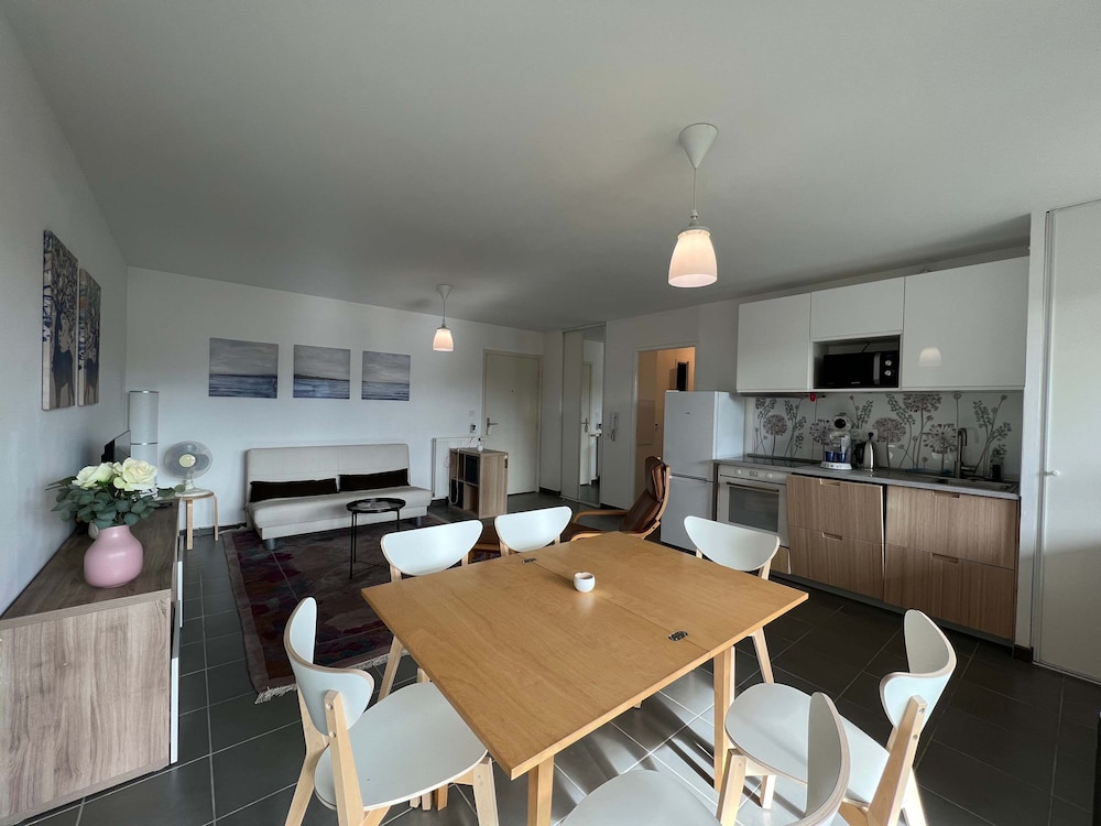 Le Quinze Sols - 5p - Blagnac - Parking