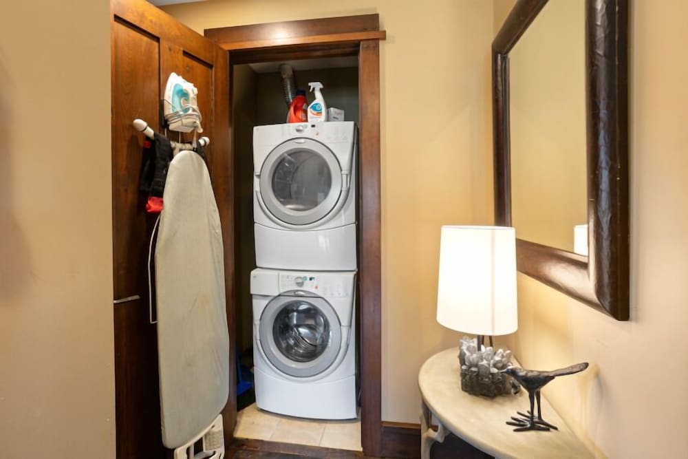 Arrowleaf Lodge- Three Bedroom Residence #307 3 Condo