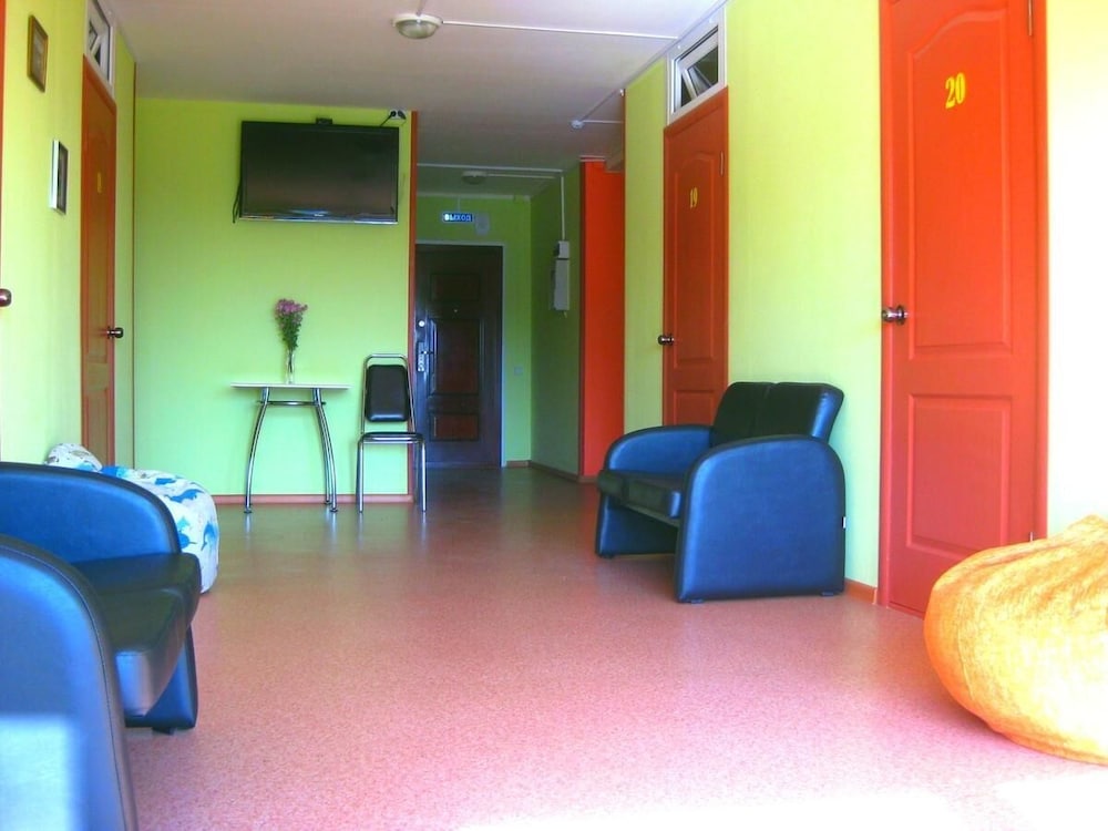 Photo 9