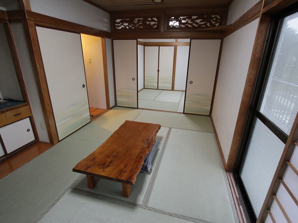 Minshuku Takesugi
