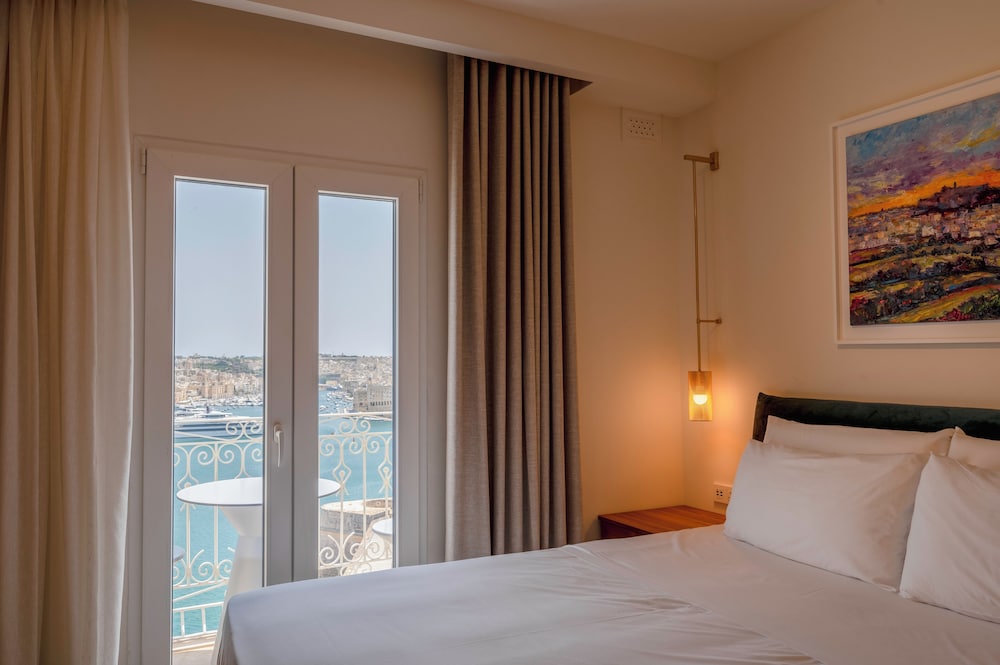 V60 Valletta