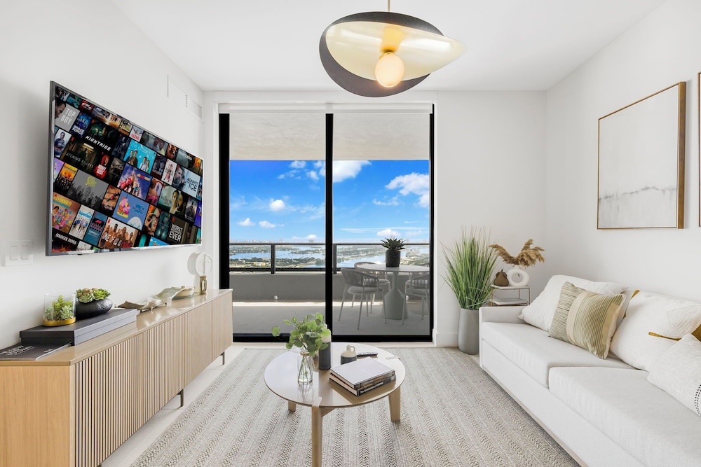 Luxury Condos in Downtown Miami