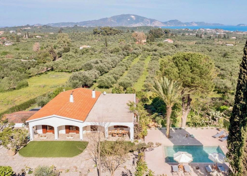 MyThea Villa