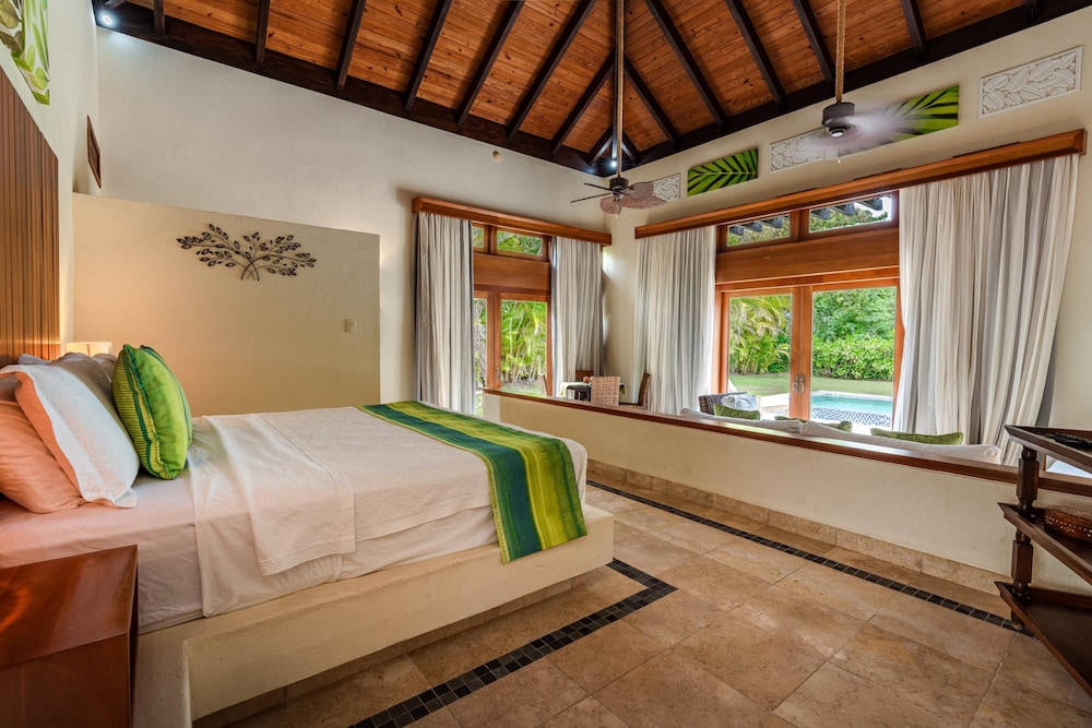 Stylish Bungalow at Green Village w Pool AB3 view 4