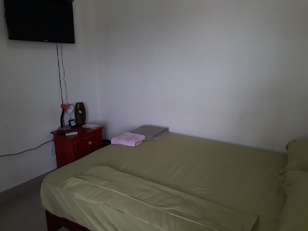 Hostal Brisas Calobreñas