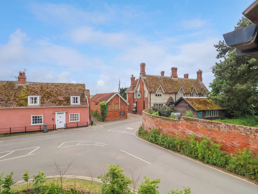 1 Market Hill