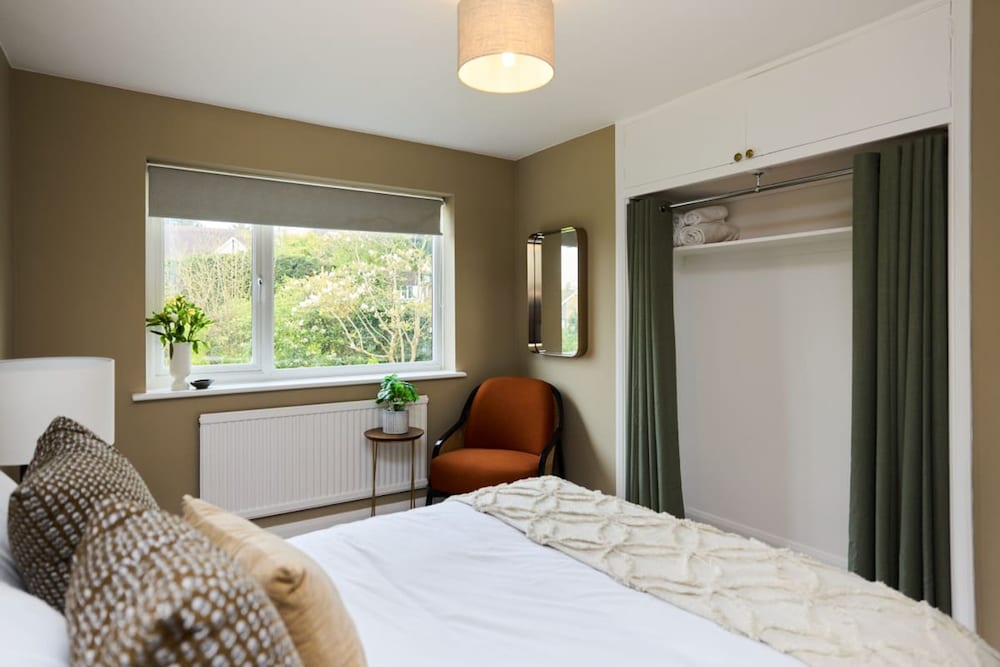 The Oxford Garden House - Spacious 5-bed Oxford Home With Garden Balcony