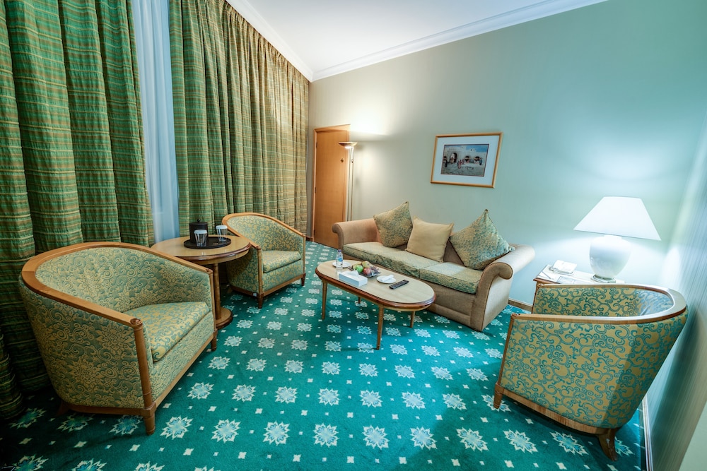 Abu Dhabi Vacations - Grand Continental Hotel - Property Image 12