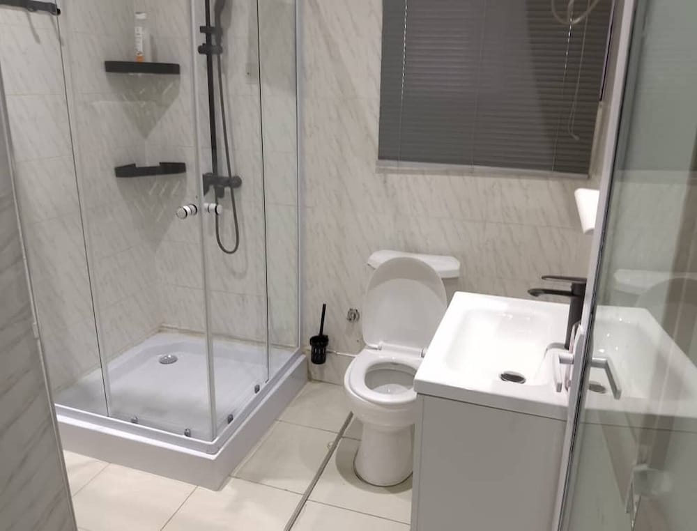 Spacious 3BR Apartment in Adentan With City Views