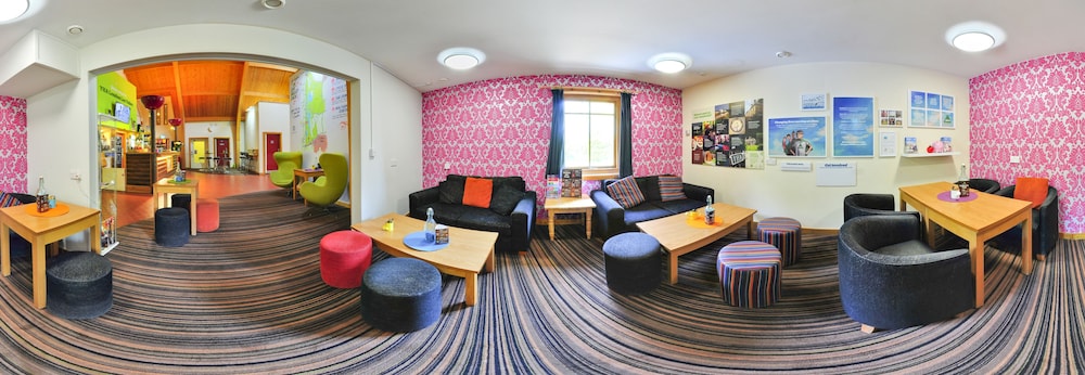 YHA London Lee Valley - Hostel