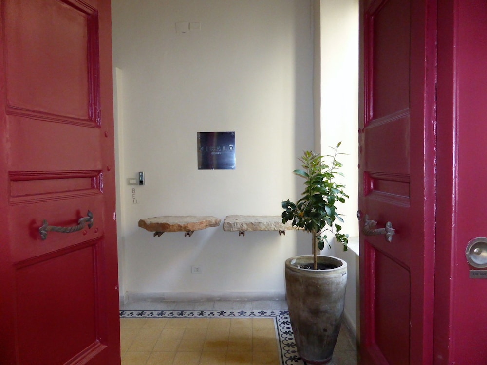 Micalò ArtRooms