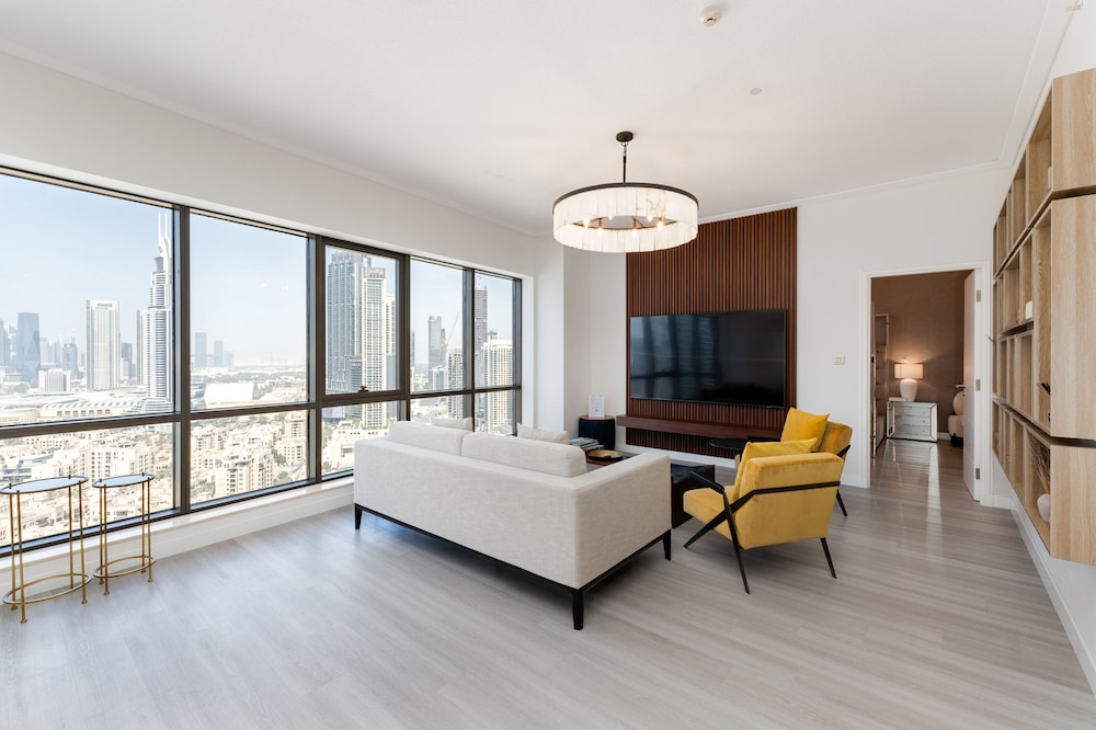 Sleek 3BR Maid s Room w Burj Khalifa View