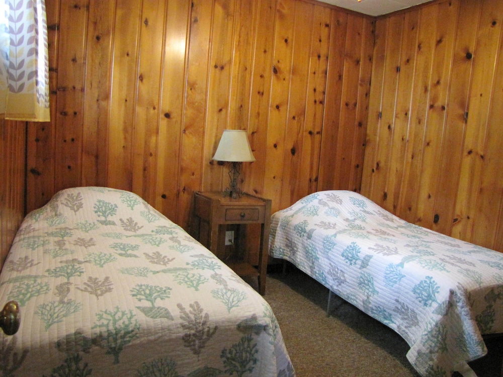 Lake Wisconsin Resort