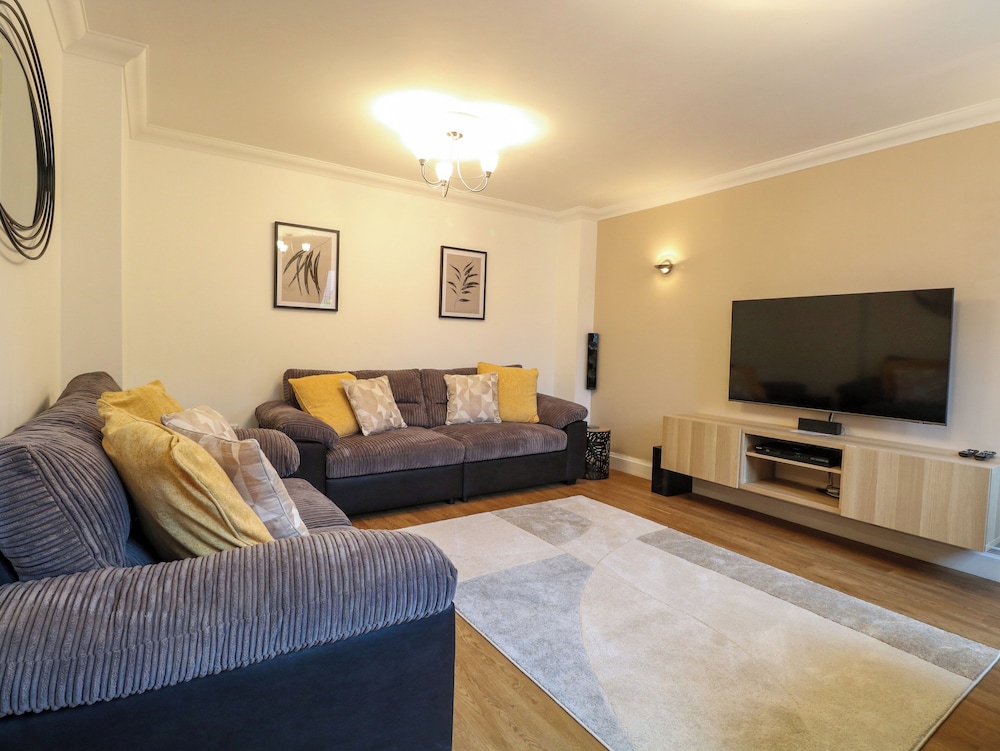 19 Stablefield Way