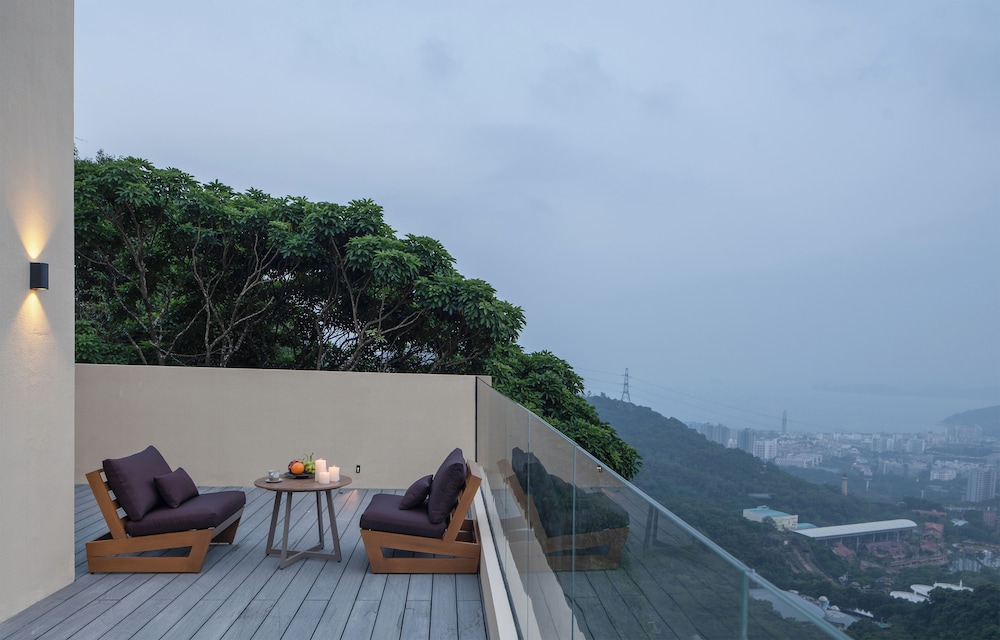 Miyue Shenzhen Tianlu Secret Wild Wizard Holiday Hotel