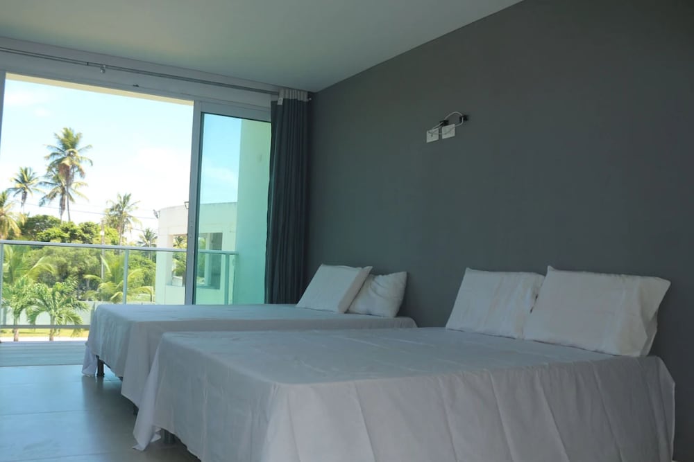Mansao 6 suites c piscina e jacuzzi 082M
