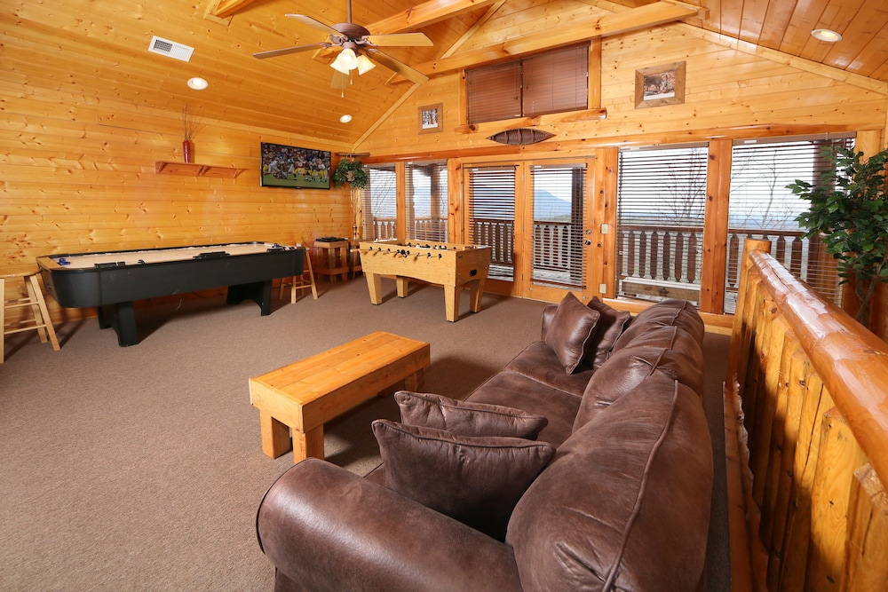 Rising Eagle Lodge by RedAwning