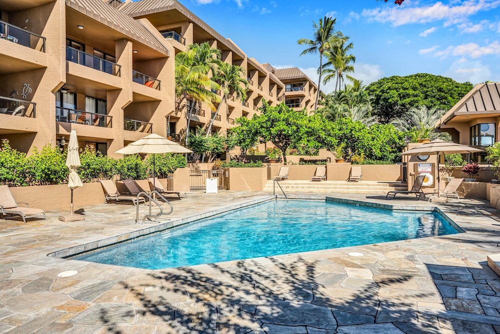 Cozy Hawaiian Unit! - Great Ocean View - Sleeps 4+ - Vrkcv